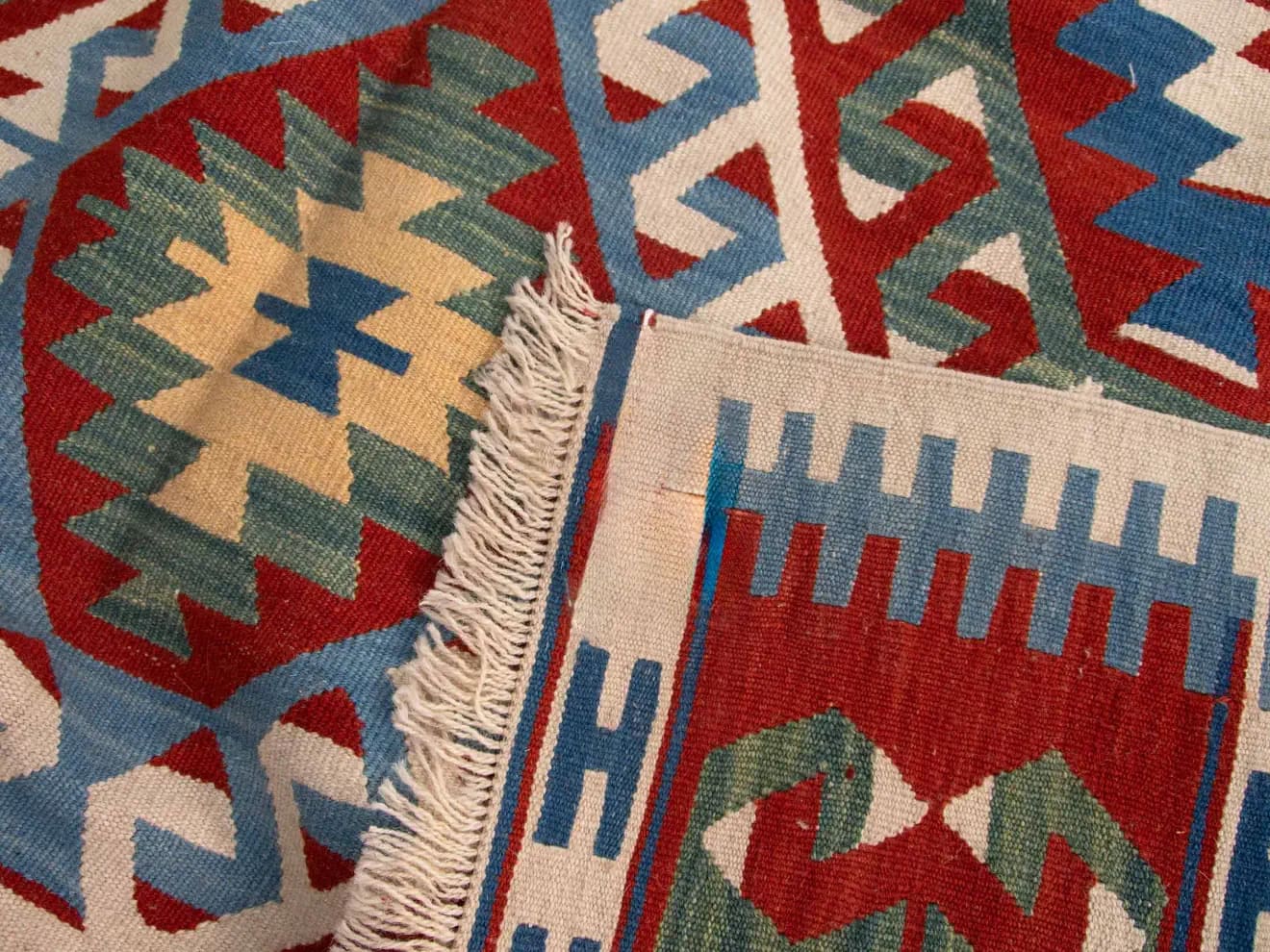 Vintage Bohemian carpet/Blue red deals geometric pattern Turkish Kilim Rug/kilim carpets, kilim ottoman, /kilim sofa/area rug